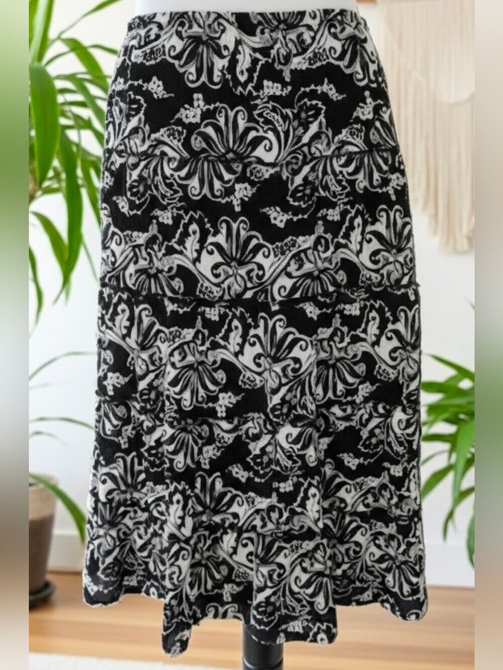 826. Emma James Black White Floral Damask Tiered Midi Maxi Skirt 16